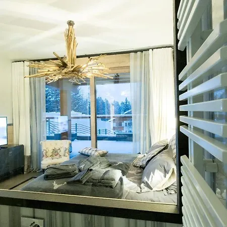 Contact Us At What App - 0041-798-079-427 To Book!! - Chalet 14 Bedrooms In Crans Montana Lens