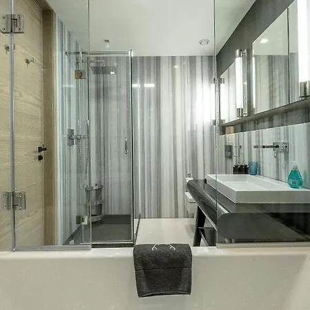 Contact Us At What App - 0041-798-079-427 To Book!! - Chalet 14 Bedrooms In Crans Montana * Lens